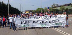 Los trabajadores de Saint Gobain Santander secundan masivamente una huelga en protesta por despidos