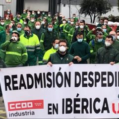 FI-USO secunda masivamente el primer día de huelga parcial en John Deere Ibérica